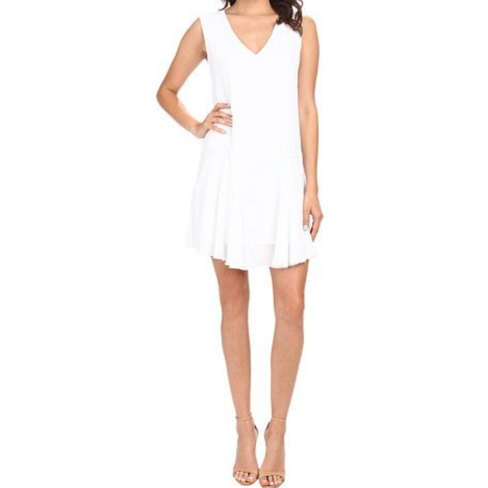 BCBGMaxAzria Clea White Double Flounce V-Neck Mini Dress Bridal Graduation M